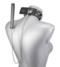 Load image into Gallery viewer, BDSM-Halsmanschette mit Nieten
